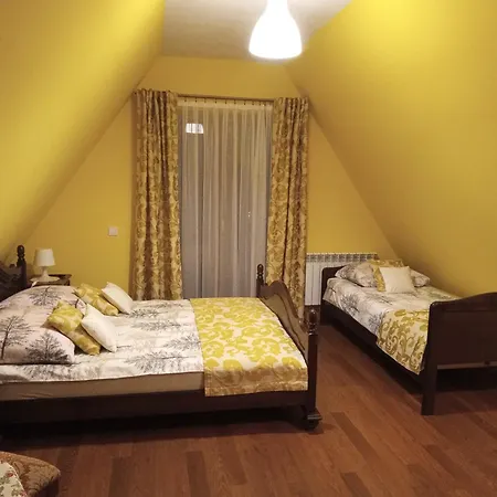 Bebenkowie Affittacamere Białka